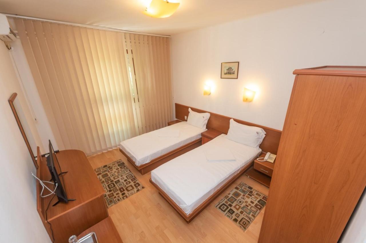 אפורי סוד Hotel Amurg מראה חיצוני תמונה