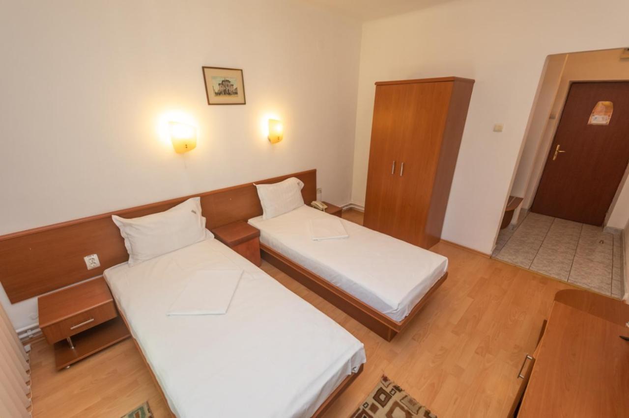אפורי סוד Hotel Amurg מראה חיצוני תמונה