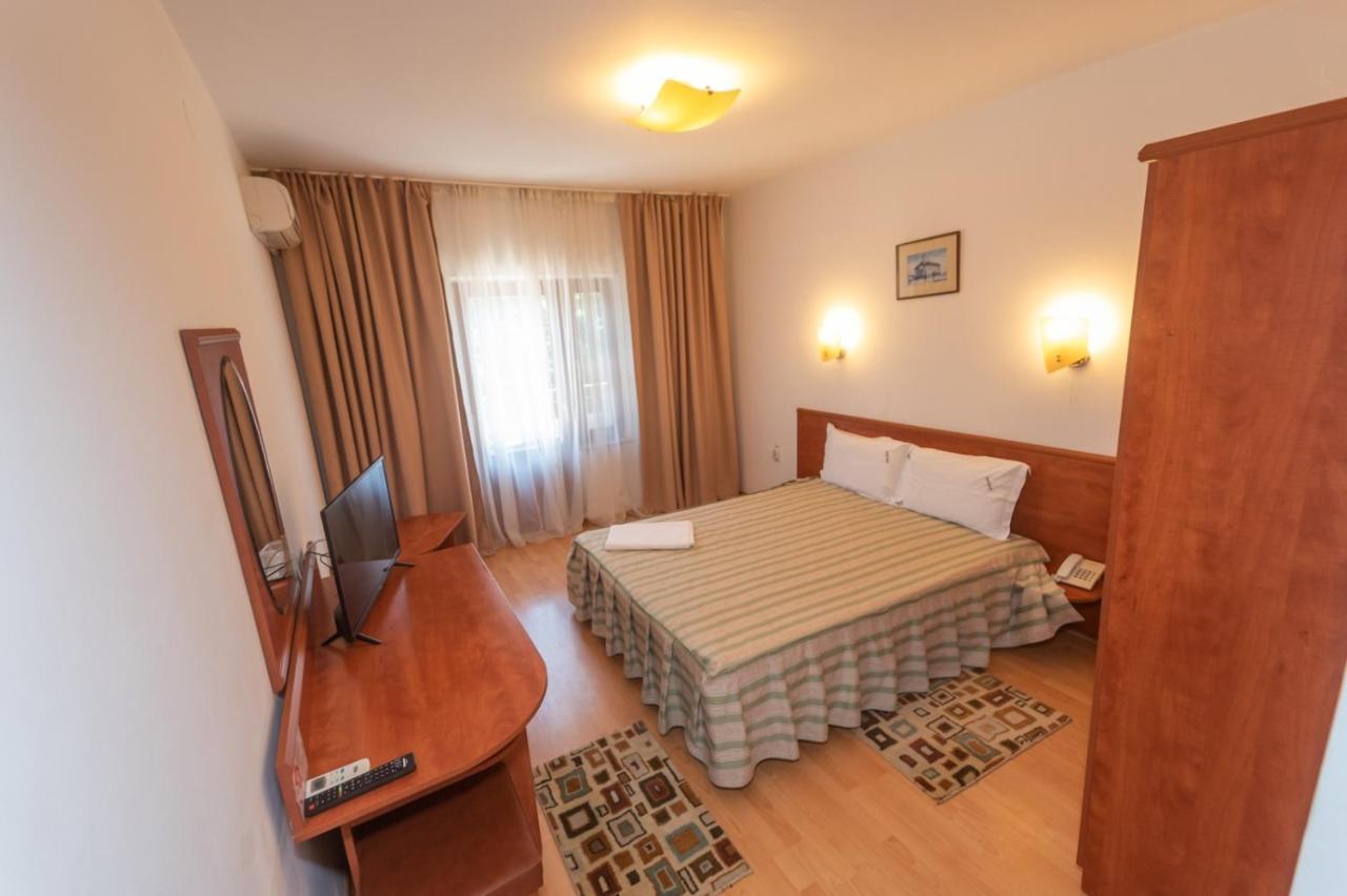 אפורי סוד Hotel Amurg מראה חיצוני תמונה